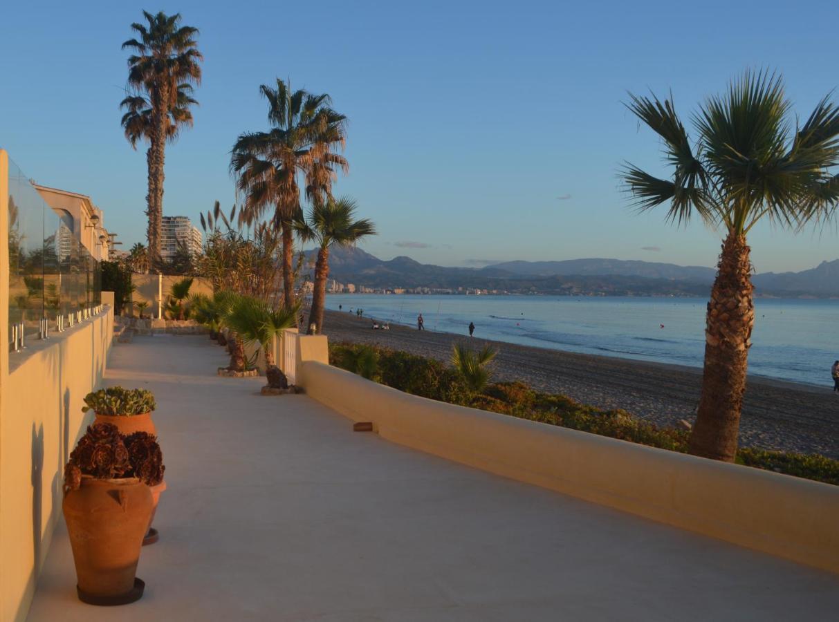 Excepcional Apartamento Amanecer Al Borde De Playa Y Mar, En Chalet Roquetes Alicante Eksteriør billede