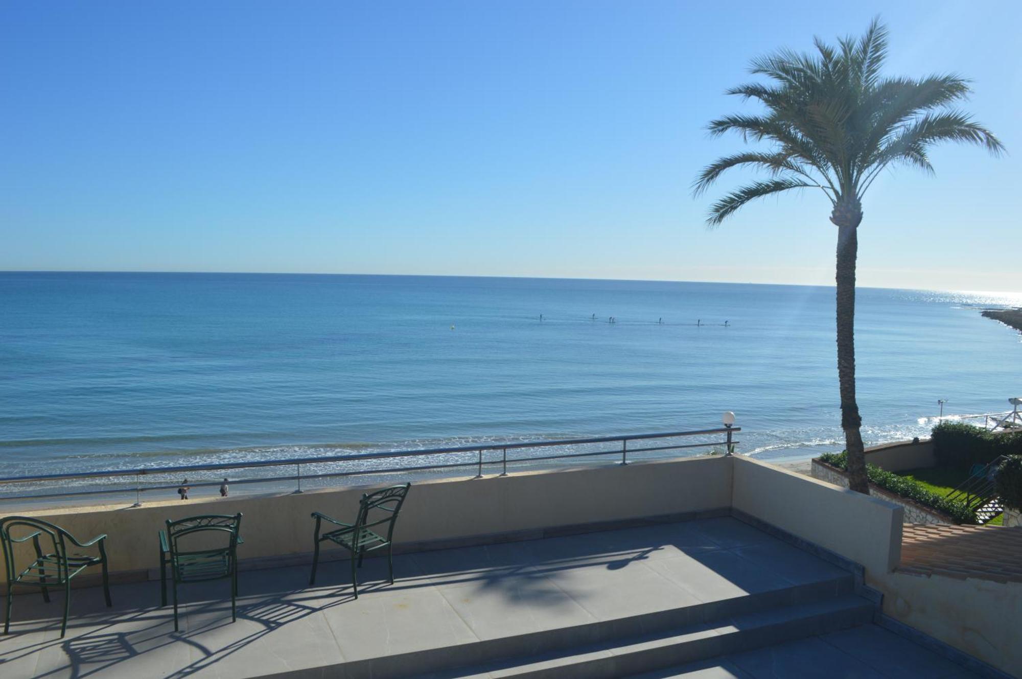 Excepcional Apartamento Amanecer Al Borde De Playa Y Mar, En Chalet Roquetes Alicante Eksteriør billede