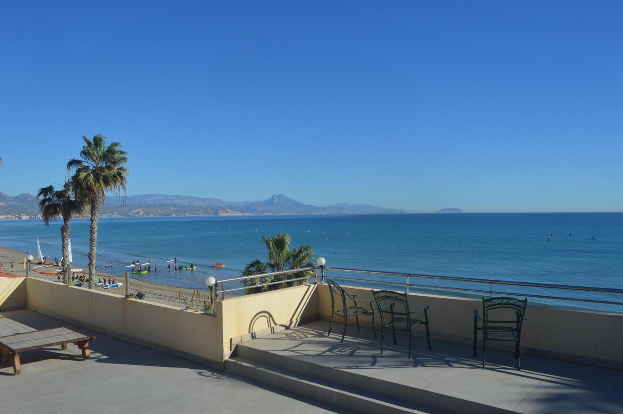 Excepcional Apartamento Amanecer Al Borde De Playa Y Mar, En Chalet Roquetes Alicante Eksteriør billede