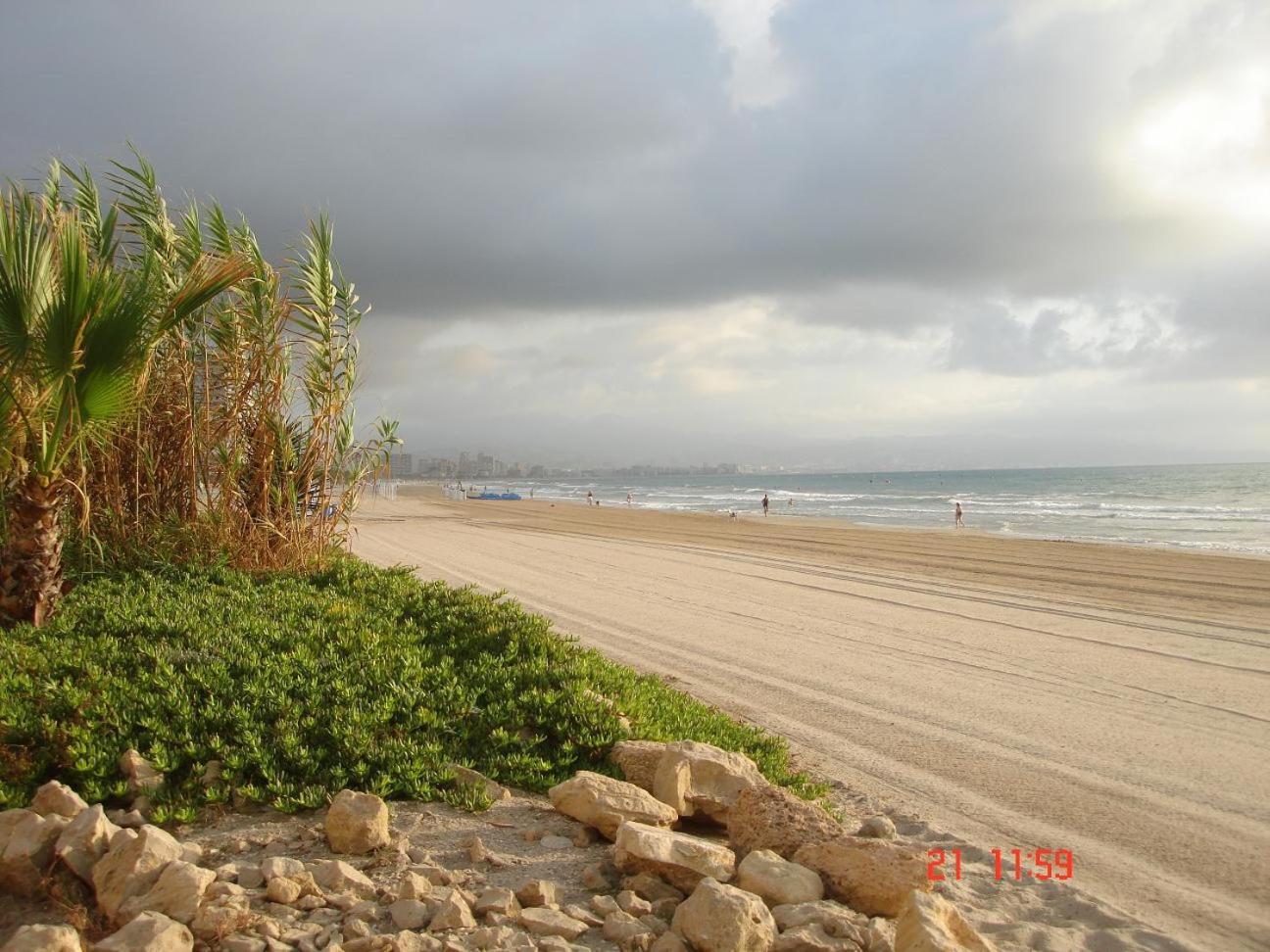 Excepcional Apartamento Amanecer Al Borde De Playa Y Mar, En Chalet Roquetes Alicante Eksteriør billede