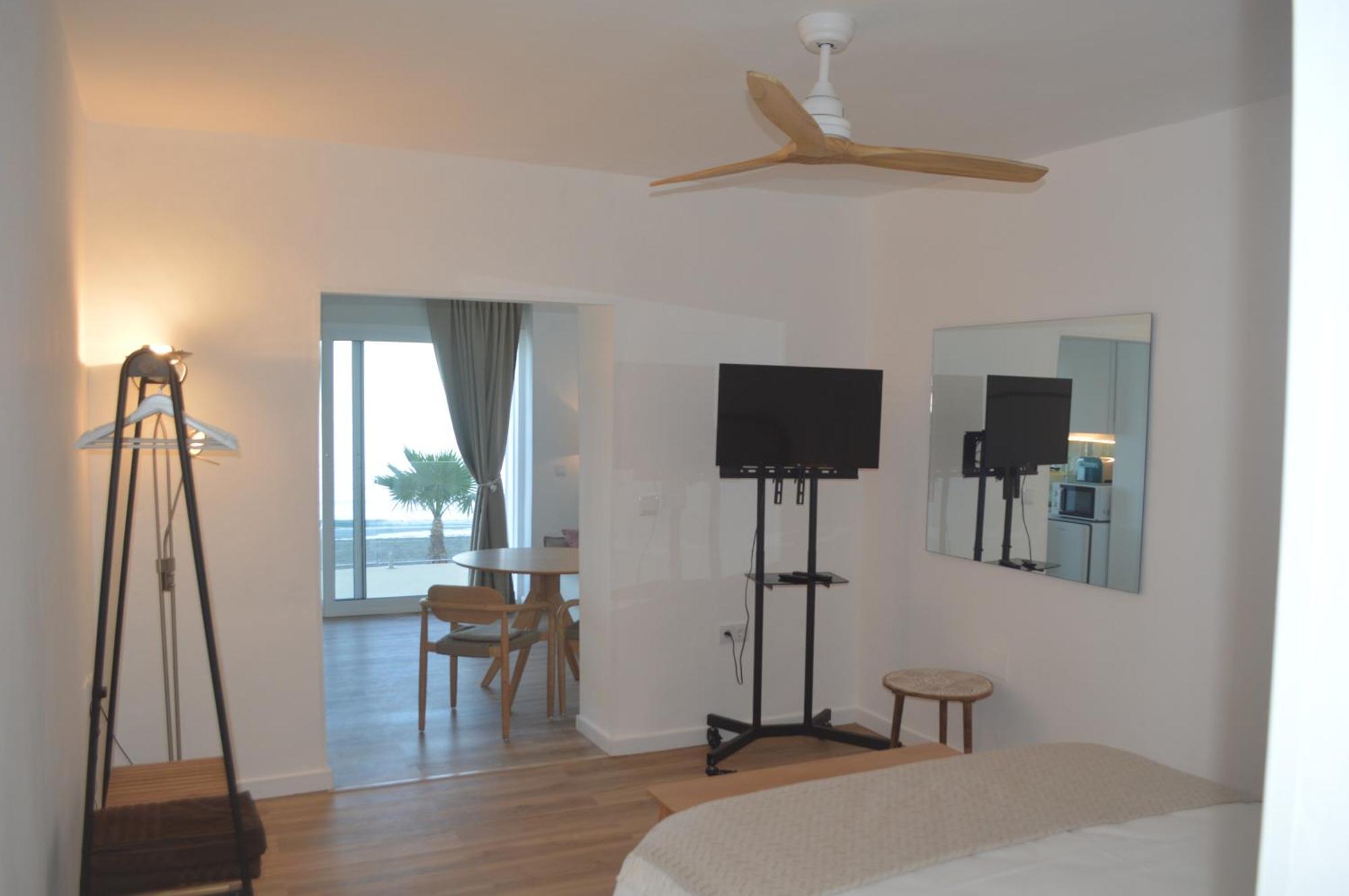 Excepcional Apartamento Amanecer Al Borde De Playa Y Mar, En Chalet Roquetes Alicante Eksteriør billede