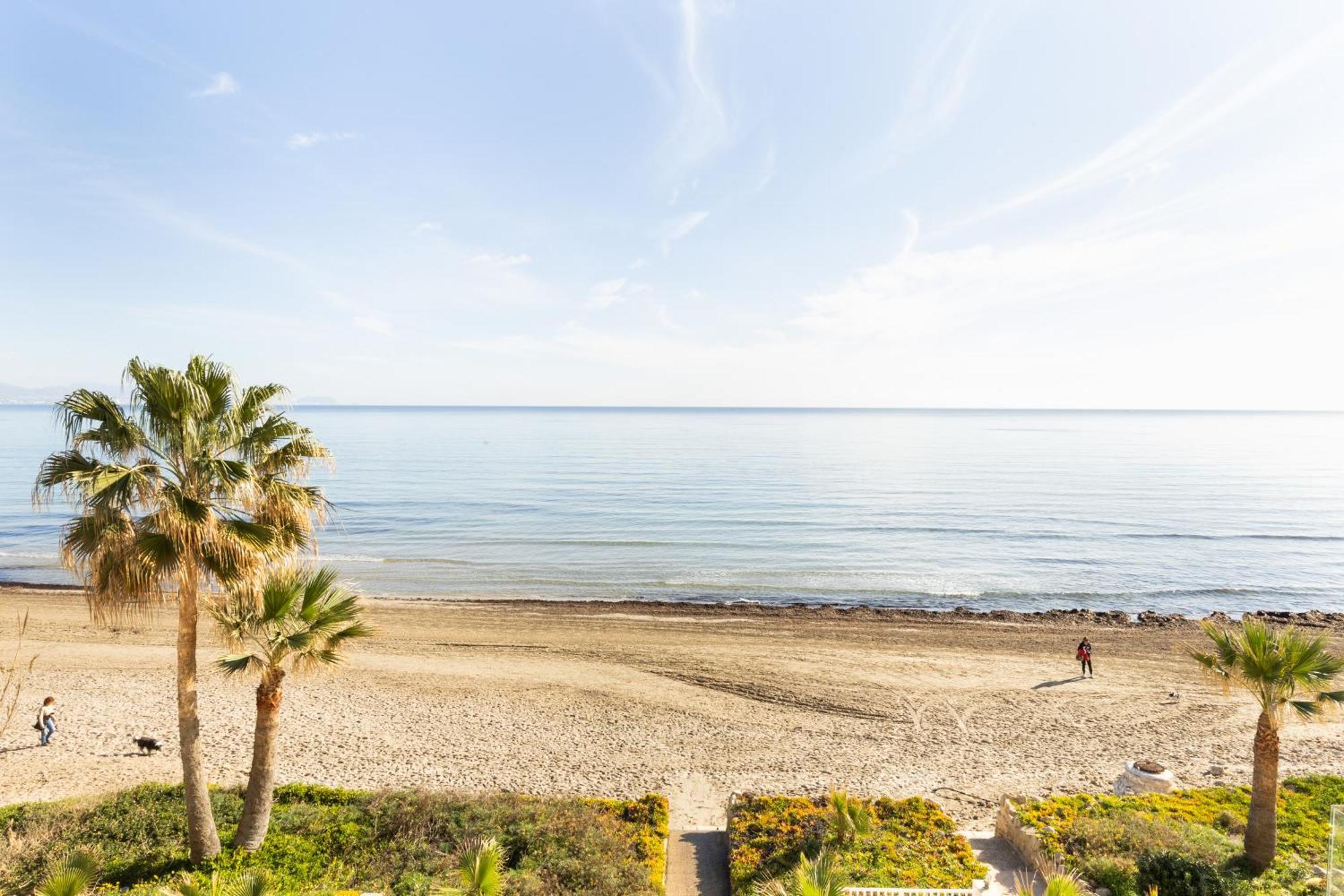 Excepcional Apartamento Amanecer Al Borde De Playa Y Mar, En Chalet Roquetes Alicante Eksteriør billede